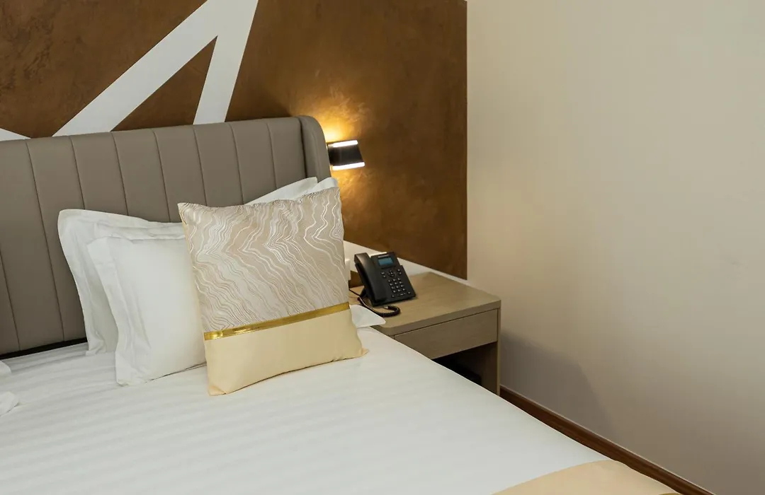 Sky Hotel Tirana-1