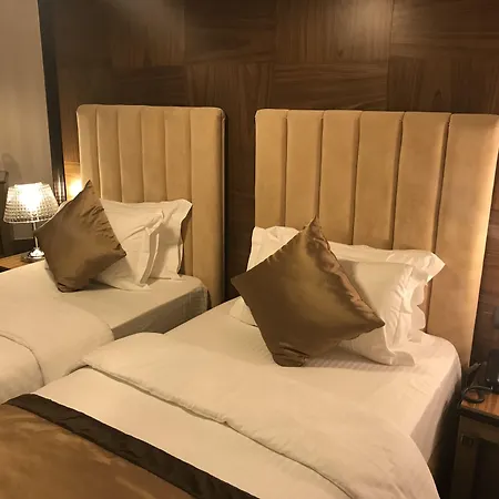 Hotel Colosseo Tirana-2