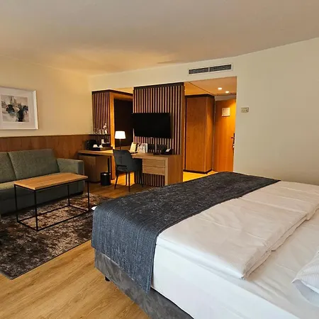Rogner Hotel Tirana-2