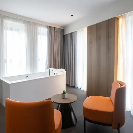 Hotel Elisa Tirana, Affiliated by Meliá-3
